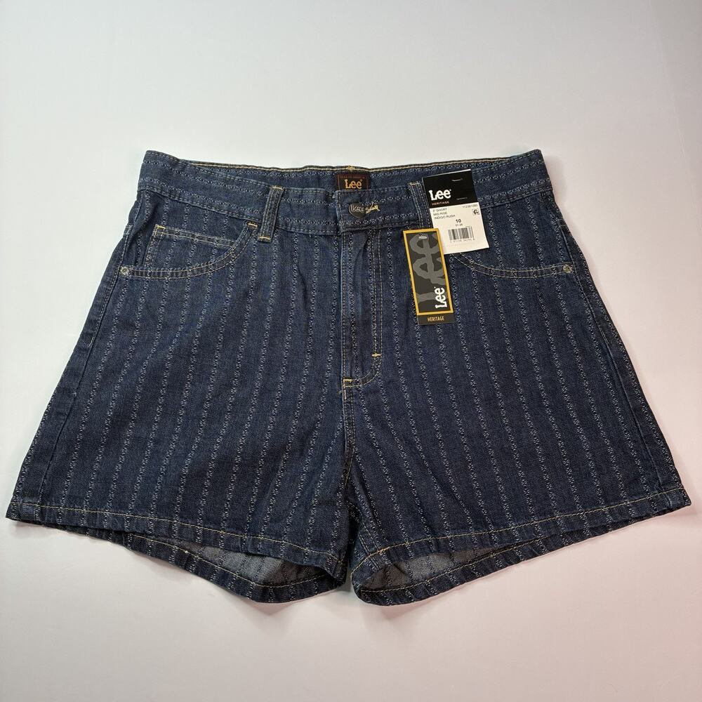 Lee Women’s Regular Fit Mid Rise Denim Shorts Sz 10 Blue White Stripes 3” Inseam